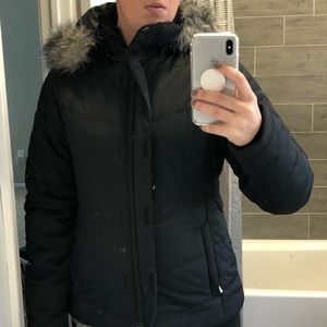 Women’s Columbia winter coat. Medium